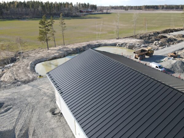 Klicktak AM Galant 500 – måttbeställ takplåt i svenskt stål med GCR-lack - Bild 2